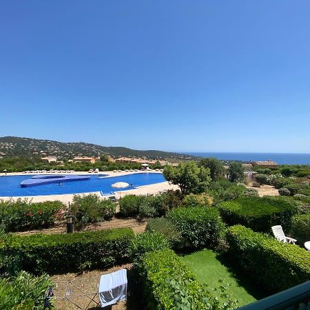 Appart. Vue Mer Avec Piscine - Golfe De St Tropez 雷以桑布尔 外观 照片
